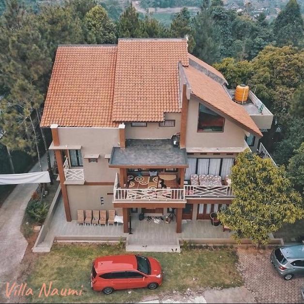 Villa Naumi Bandung Bagian luar foto