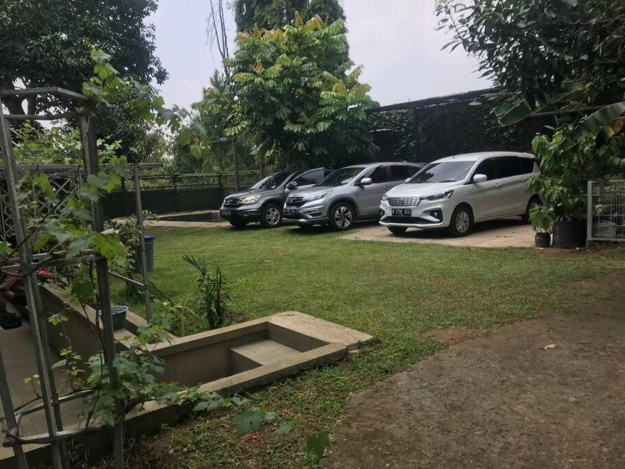 Villa Naumi Bandung Bagian luar foto