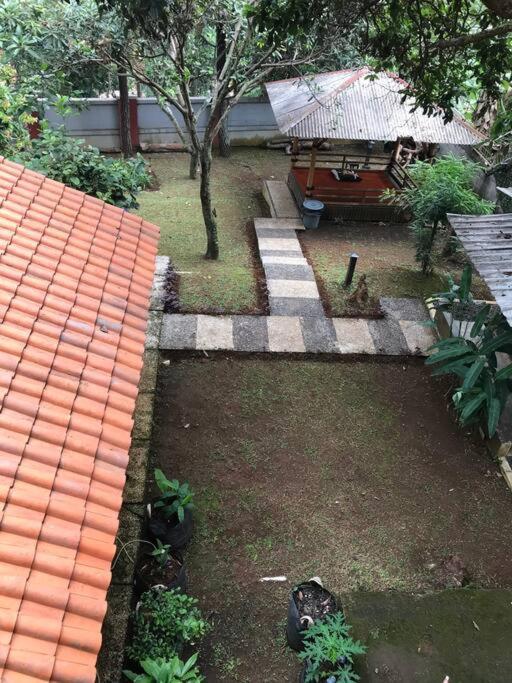 Villa Naumi Bandung Bagian luar foto