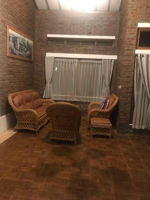 Villa Naumi Bandung Bagian luar foto