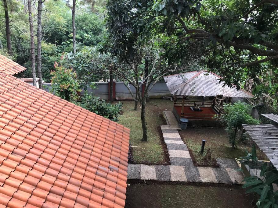Villa Naumi Bandung Bagian luar foto