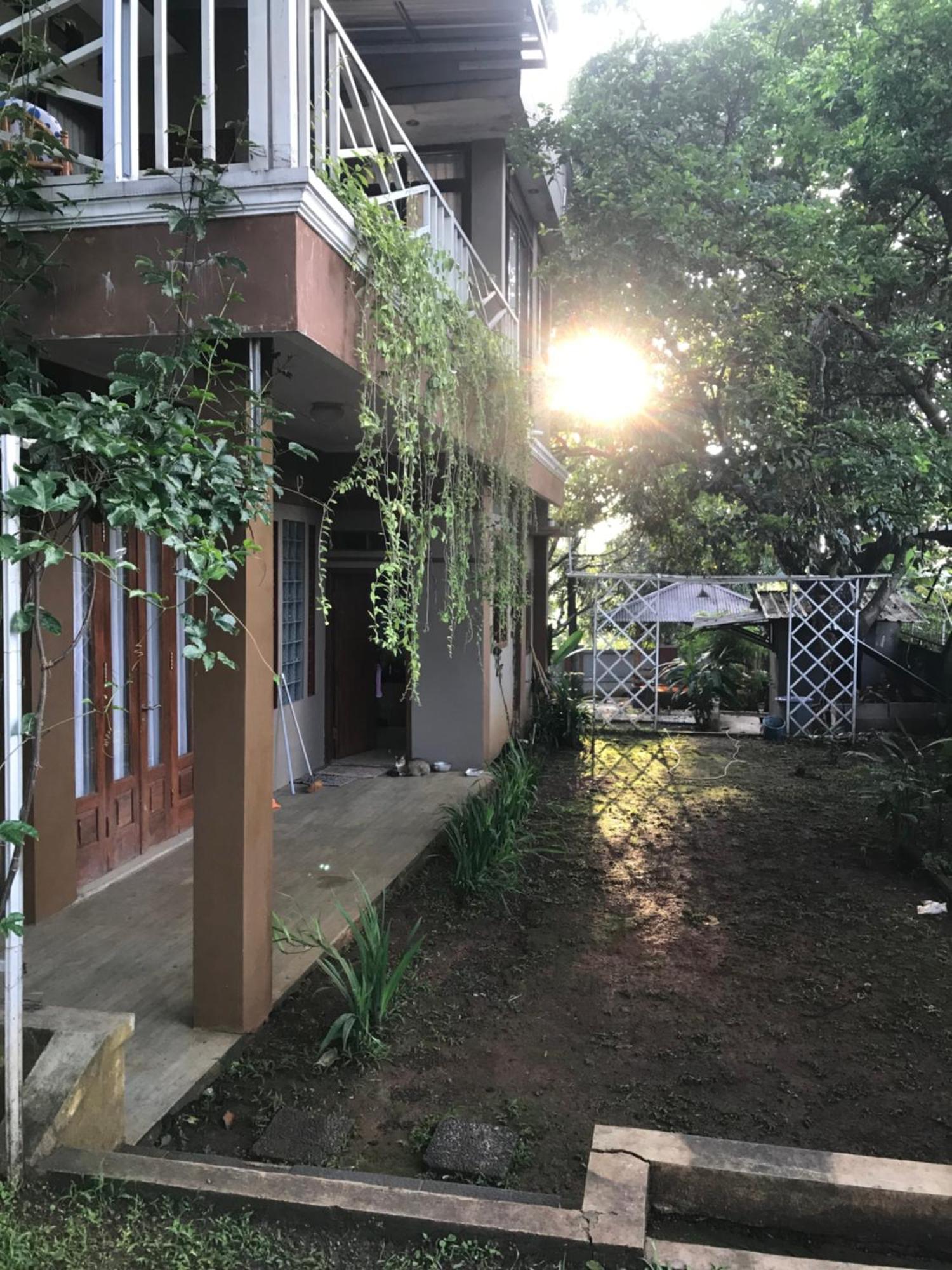 Villa Naumi Bandung Bagian luar foto